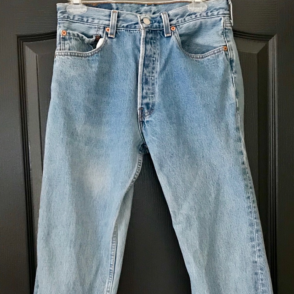 Women’s Levis 501 buttonfly jeans